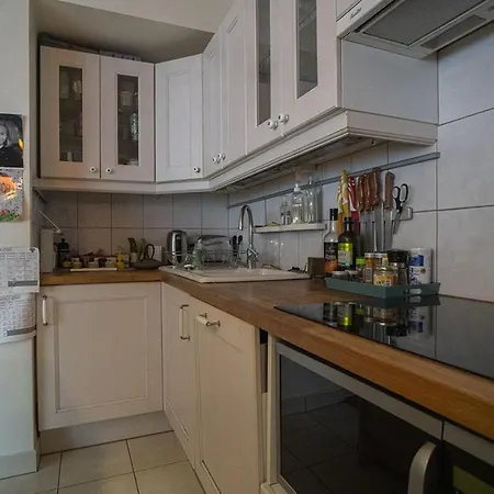 Welcome To Heuland! Apartment Paris